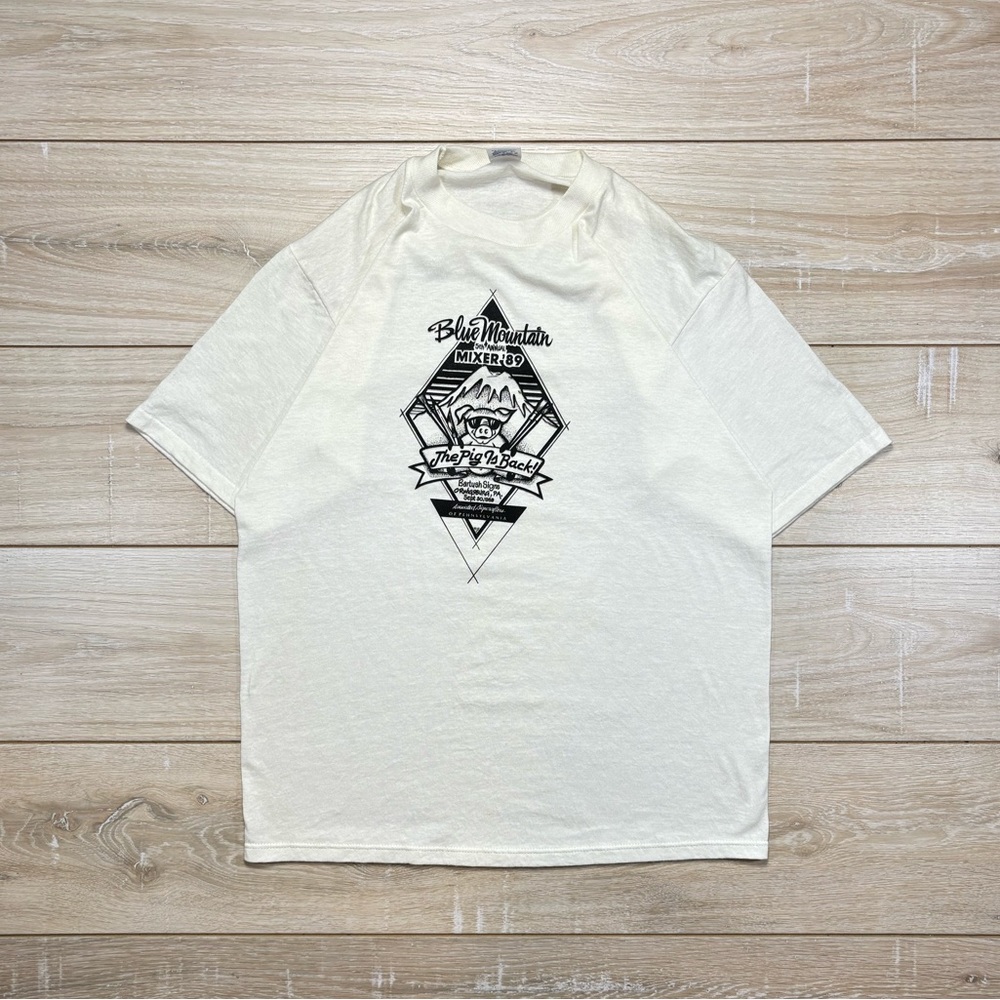 Vintage 90s White Graphic tee | Size L